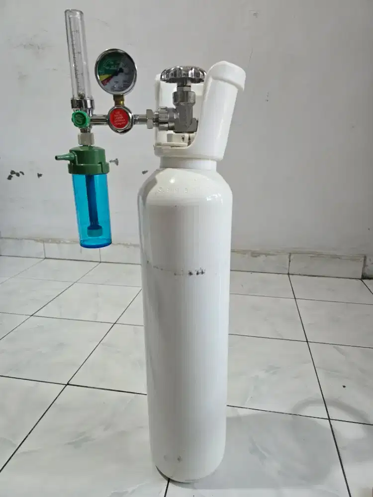 Tabung Oksigen 1m3 (Pure Air) + Regulator Oksigen