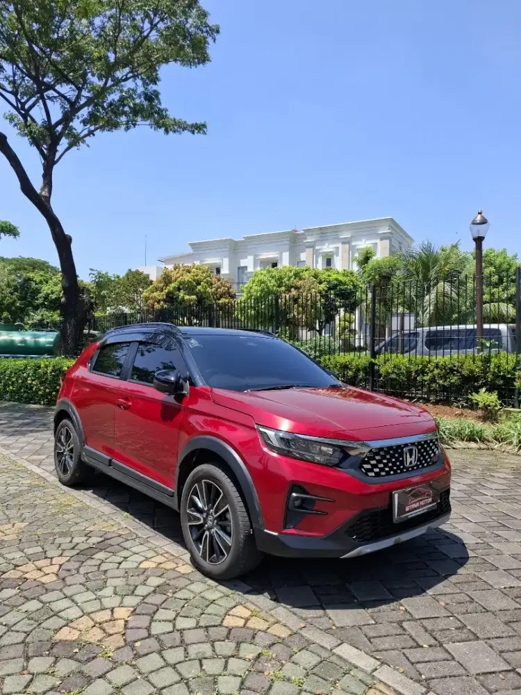 Honda WR-V RS 2024 merah tangan pertama dari baru istimewa
