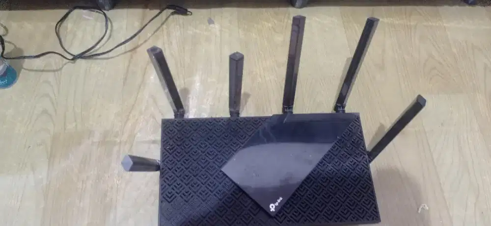 Di jual cepat router AX 73 wifi 6 wireless
