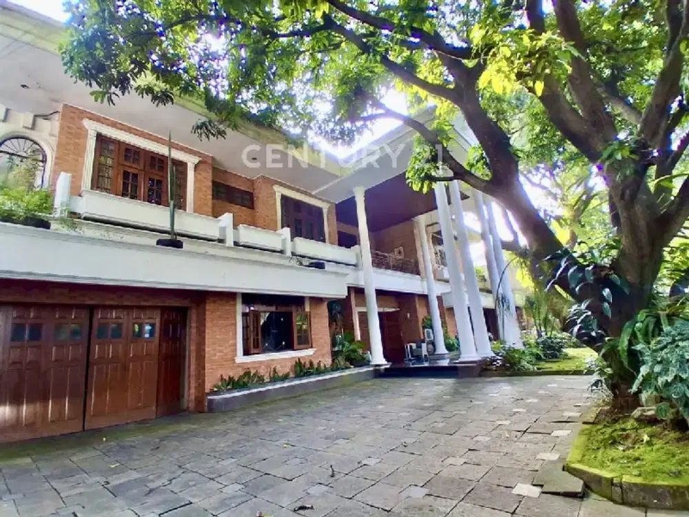 Dijual Rumah Pondok Indah Di Row Jalan Lebar