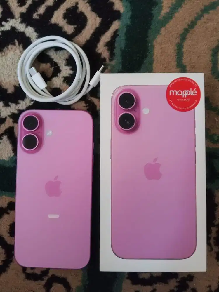 Iphone 16 basic 128gb like new pink