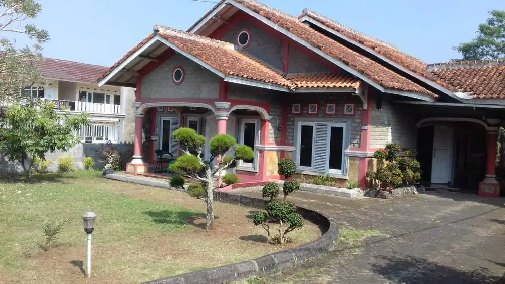 Rumah Luas & Strategis Hanya 5 Menit ke Tol Sukabumi – SIAP HUNI!