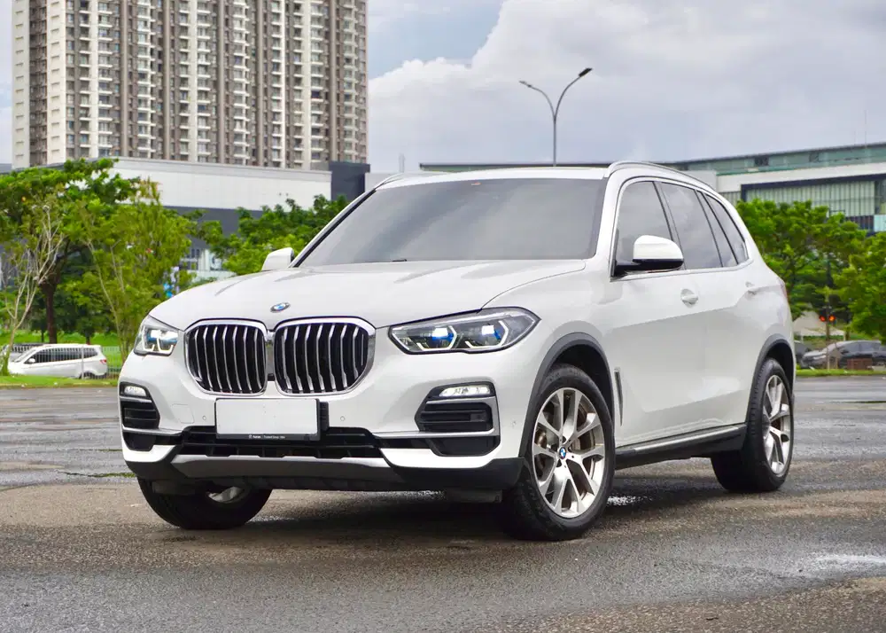 Istimewa ! BMW X5 Putih 2020
