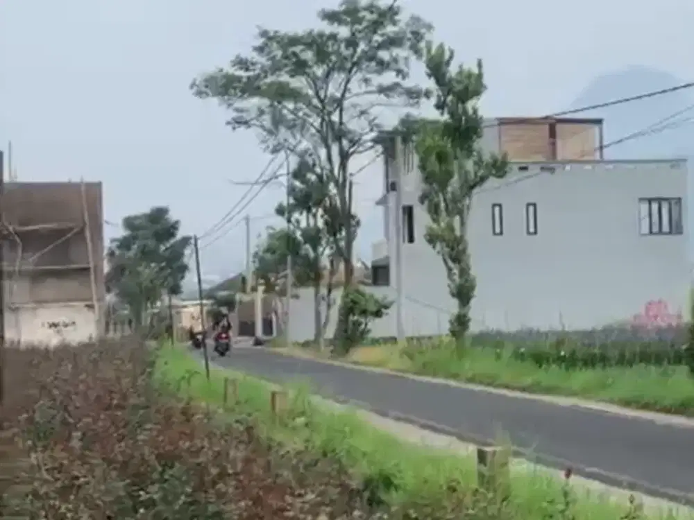 Villa Desain Modern dengan Akses Mudah, Ideal untuk Keluarga