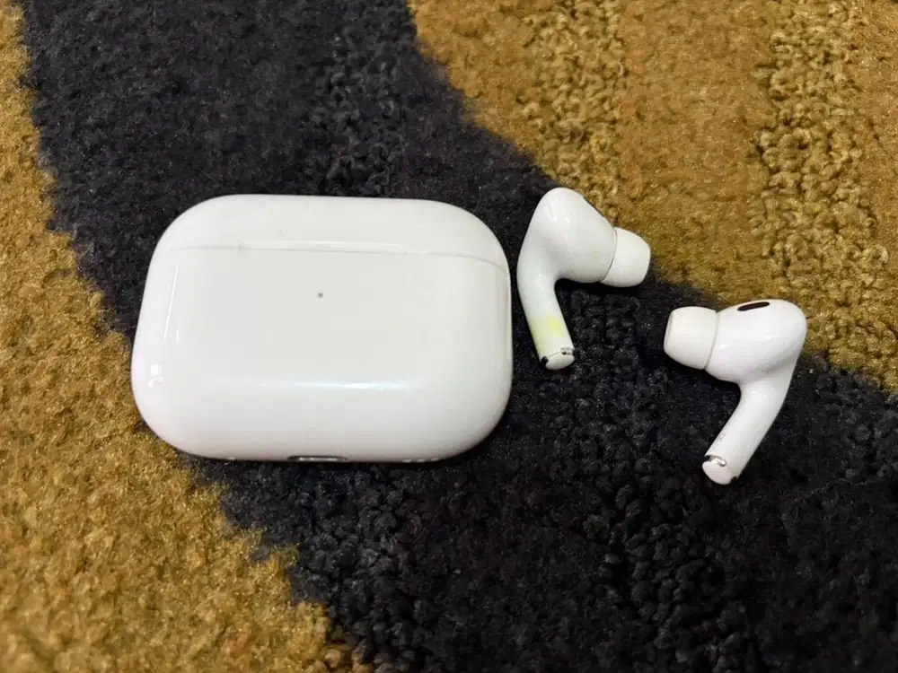 Airpods pro gen 2 TYPE C 2024 ORIGINAL APPLE batangan resmi MURAH