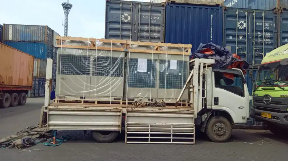 Sewa Truk Colt Diesel Murah Surabaya - Jakarta