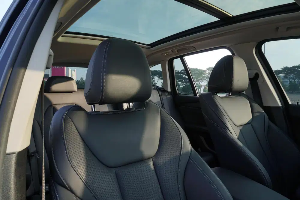 Istimewah ! BMW X3 Hitam 2023, siap Pakai !