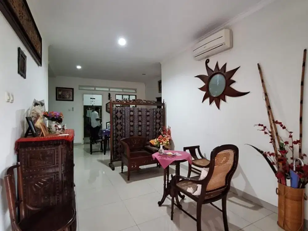 DIJUAL RUMAH 2 LANTAI DI PERUMAHAN PADASUKA BANDUNG FURNISH STRATEGIS