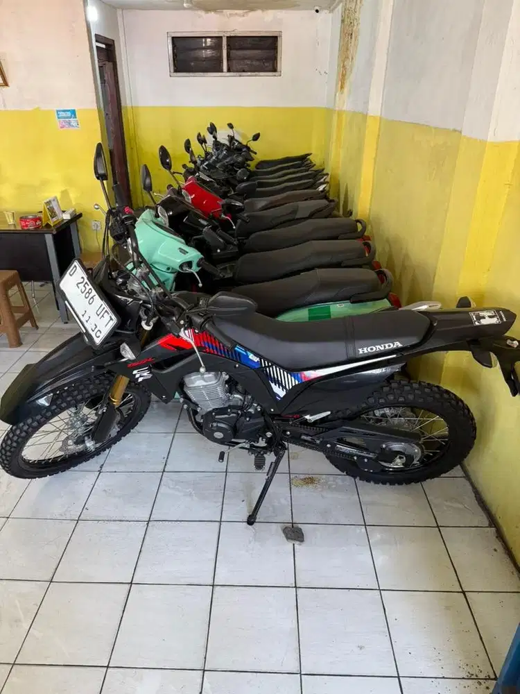 Honda crf 150L 2025