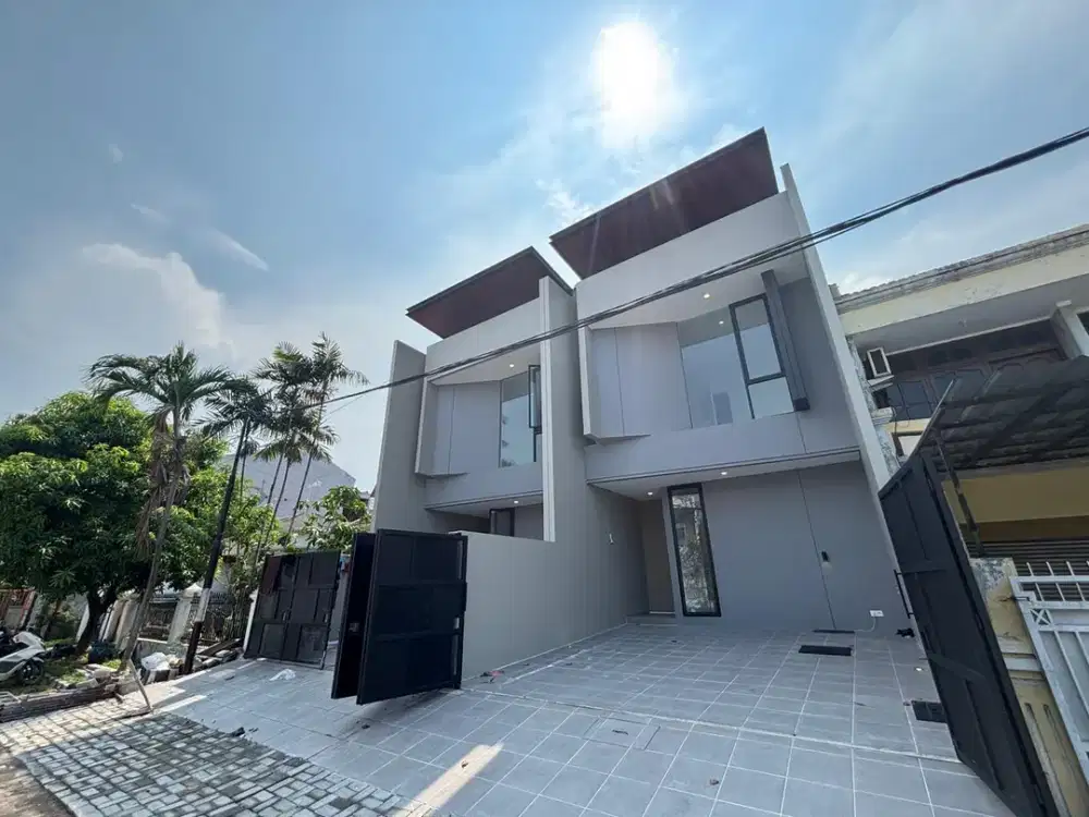 Rumah Ready! Modern Minimalis Pandugo