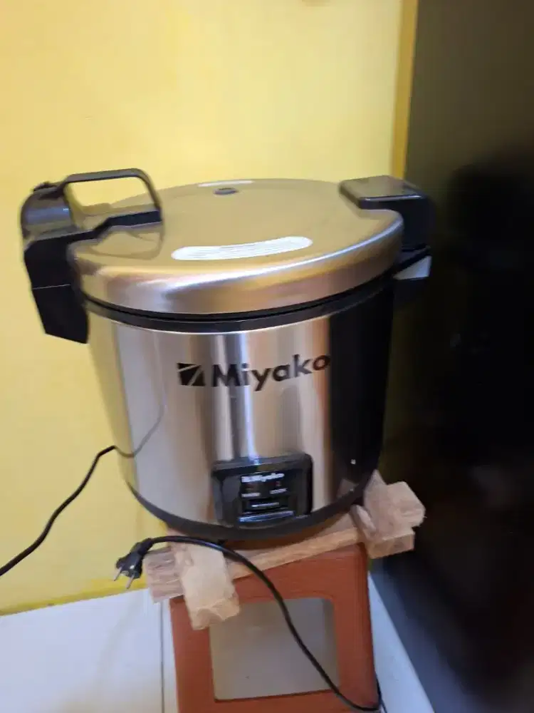 Rice cooker Miyako 5lt