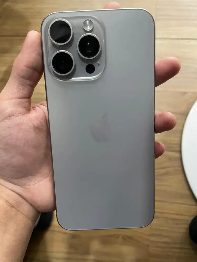 iPhone 15promax 256gb iBox
