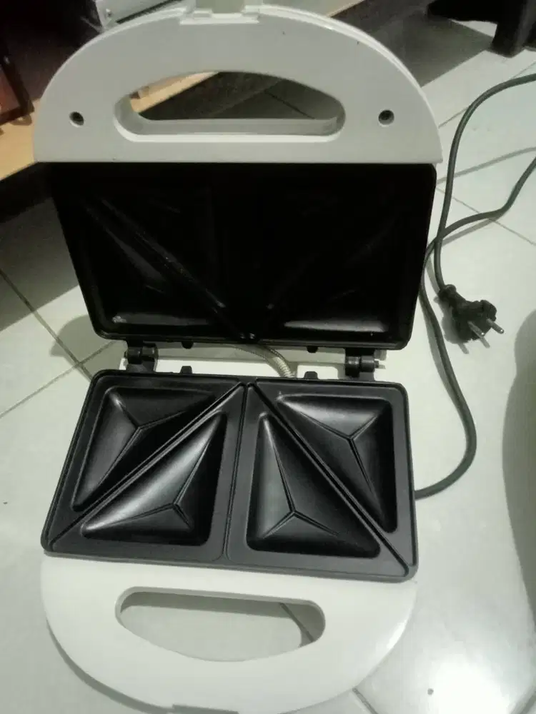 Panggangan roti mic wireless ampli