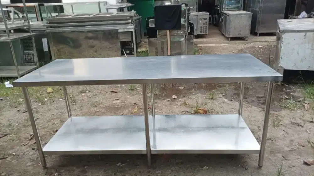 Meja Stainless 2 Susun – Kokoh dengan Bahan Plat 304 Tebal