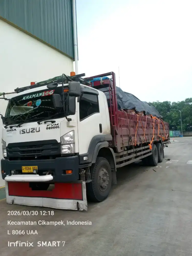 Sewa Truk Tronton Murah Surabaya - Jakarta