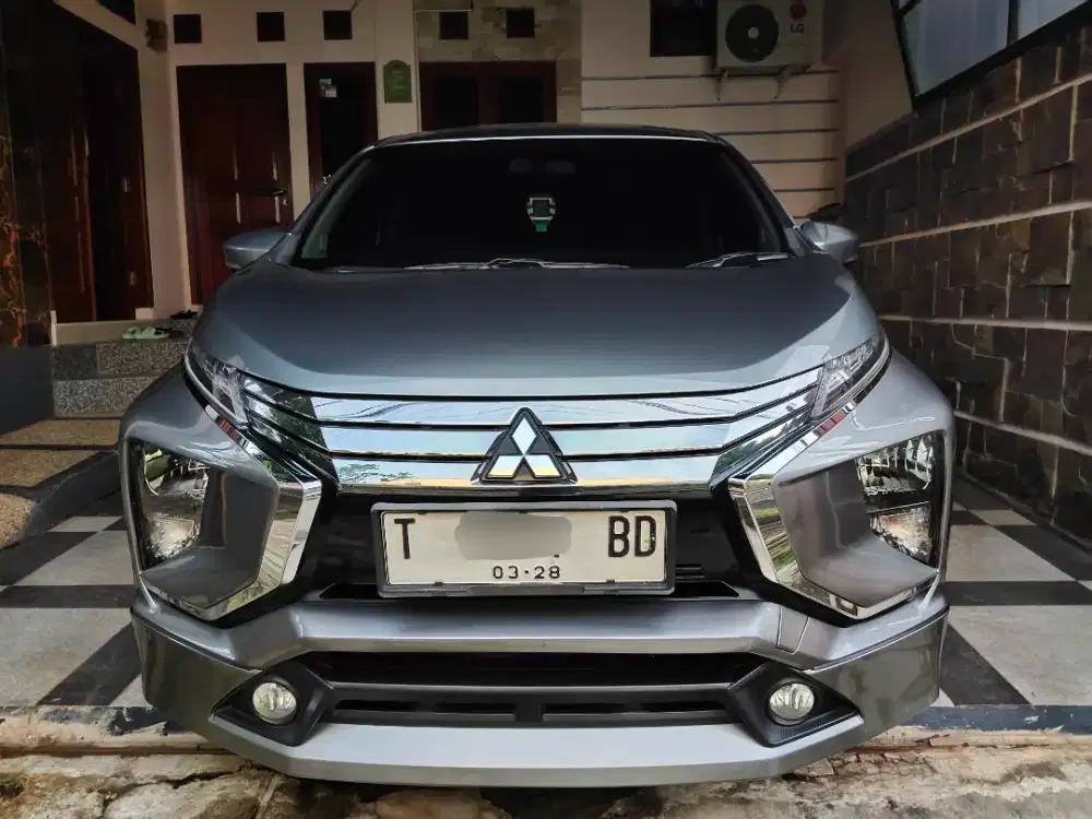 Mitsubishi Xpander Sport Abu-abu AT 2018