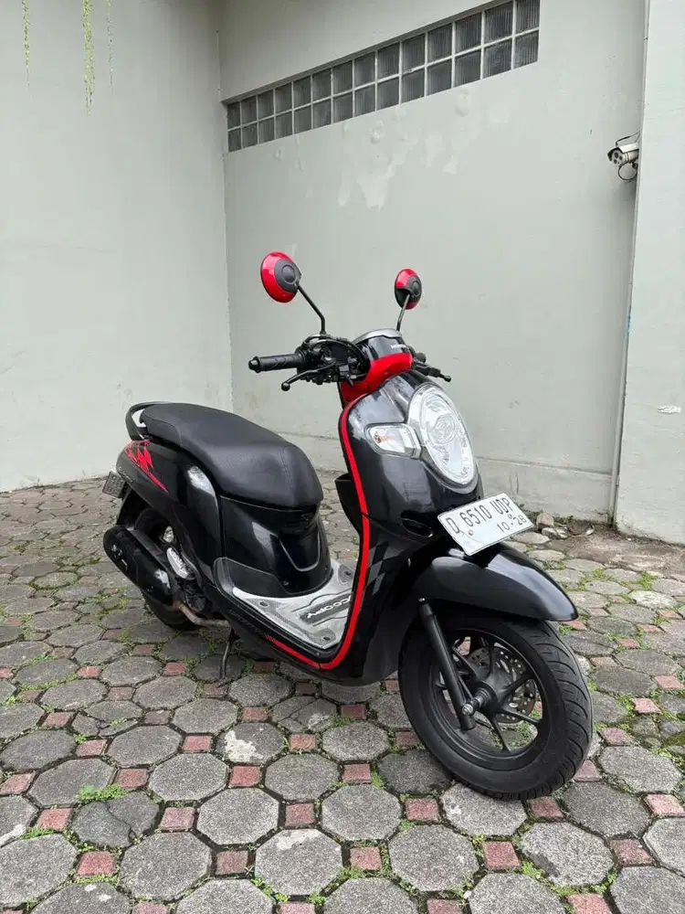 Honda scoopy esp 2018