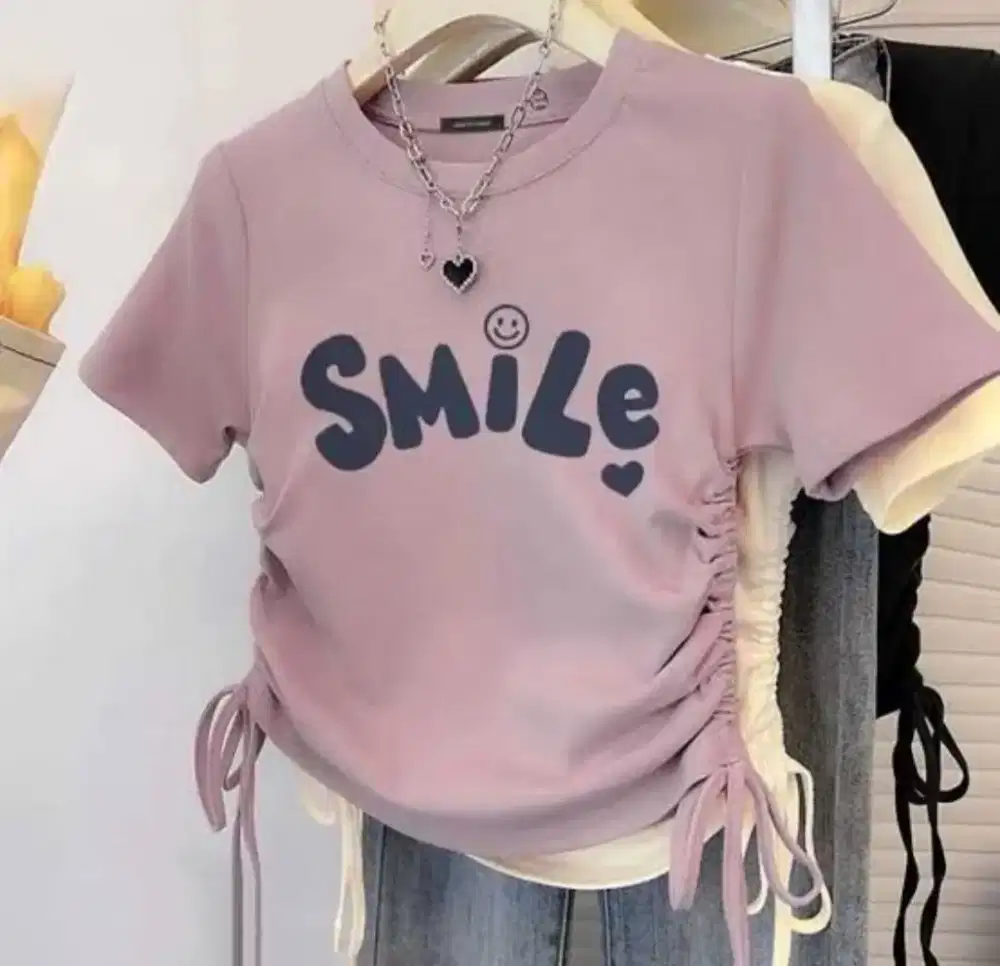 Ada baju2/kaos wanita