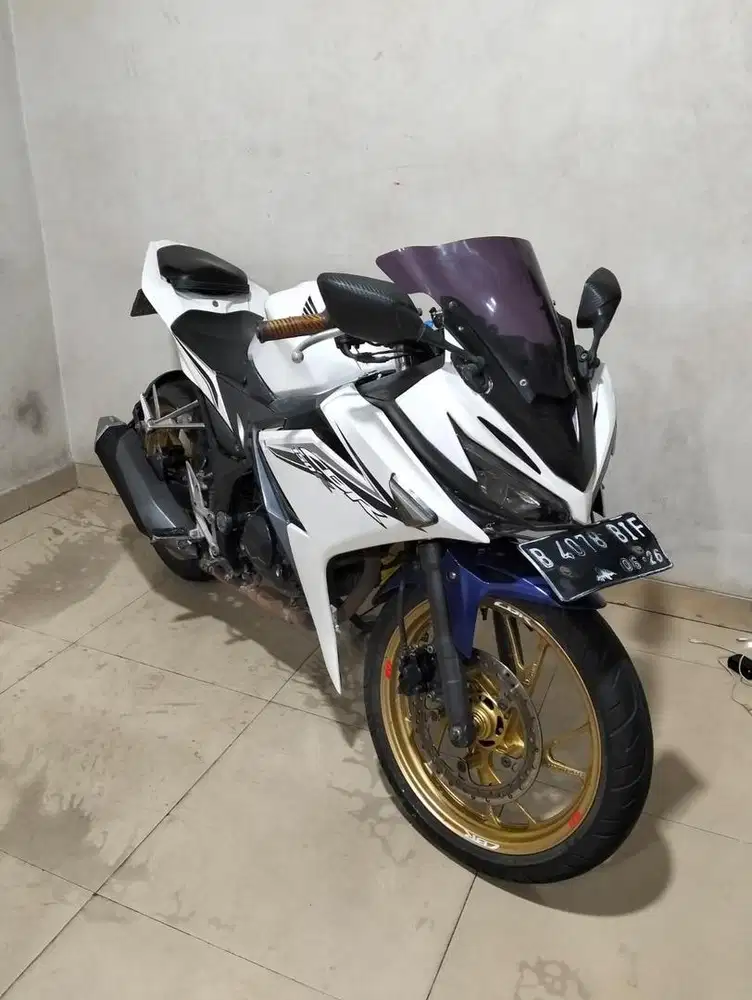 Honda CBR 150 R Tahun 2016