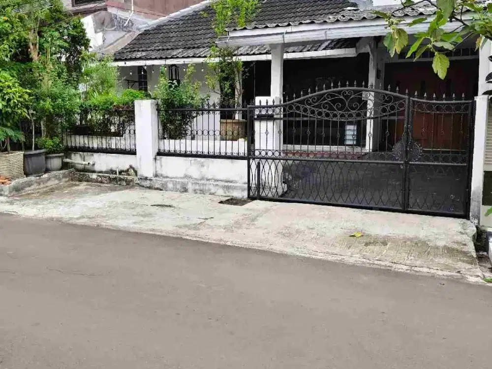 Rumah lokasi premium di jakapermai luas tanah