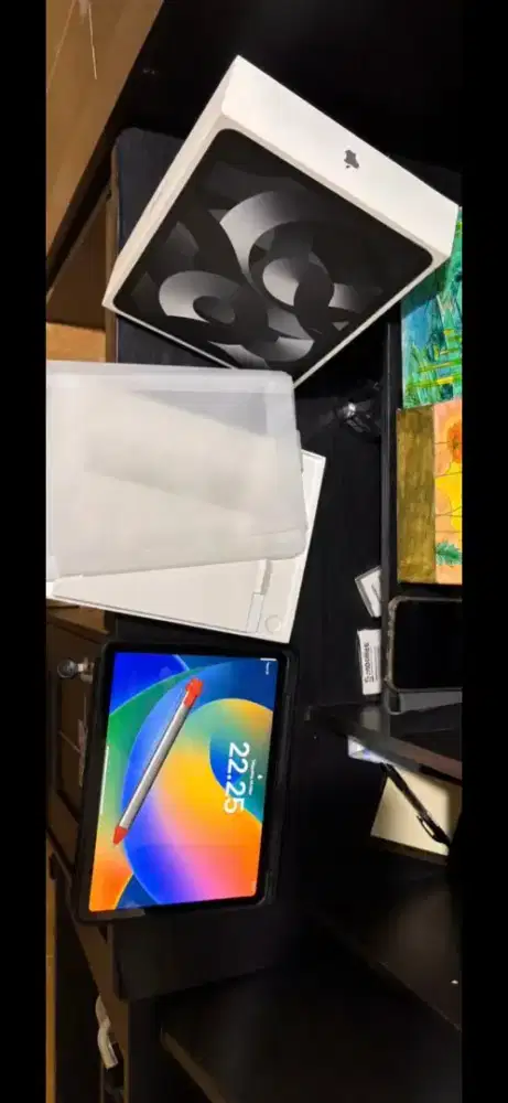 IPAD AIR 5th Gen 10.9 (M1) 64GB Wifi only + Pen
