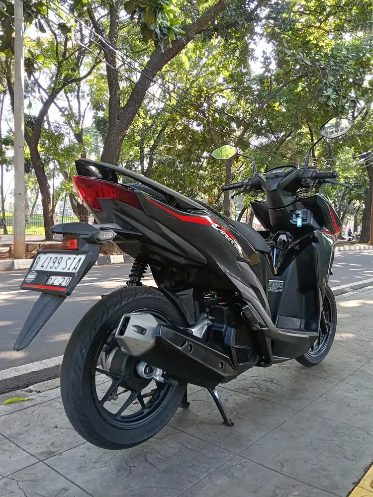 DIJUAL CASH NEW HONDA VARIO 125 CBS FI THN 2019 PJK IDUP