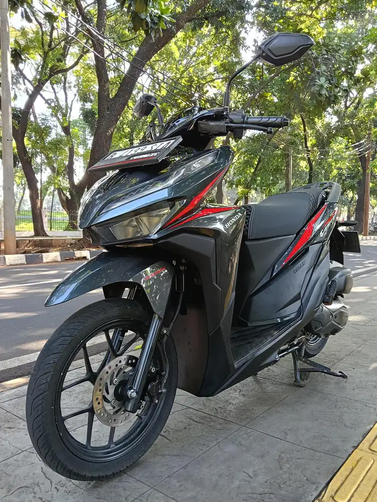 DIJUAL CASH NEW HONDA VARIO 125 ESP CBS FI THN 2019 PJK IDUP