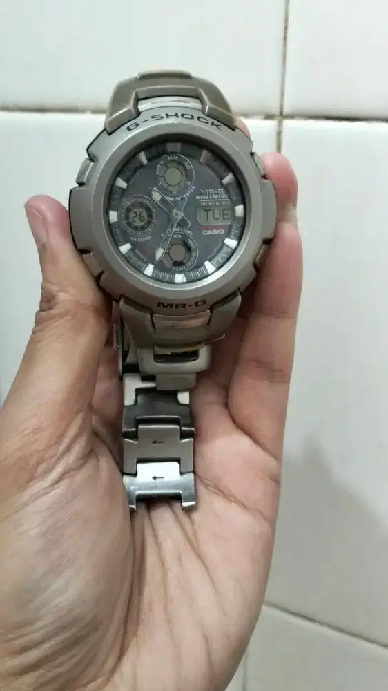 G-SHOCK MRG-2000DJ