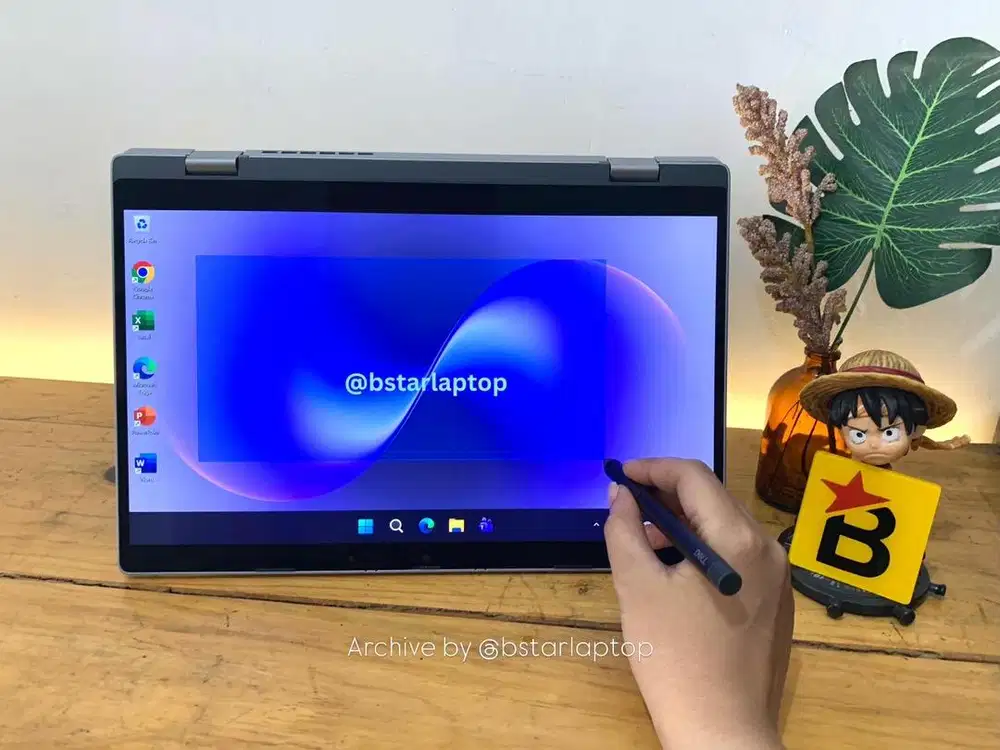 Laptop 2in1 Touchscreen Dell Latitude 3330 11th Gen Intel Core i5