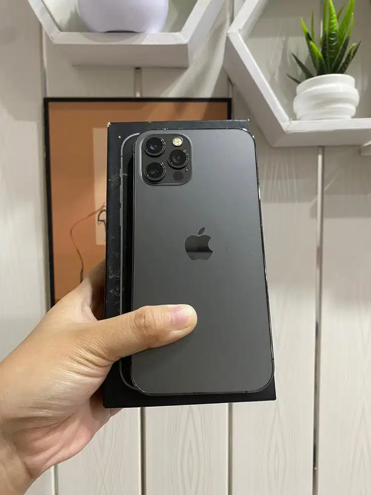 IPhone 12 Pro 512GB Mulus Nomines