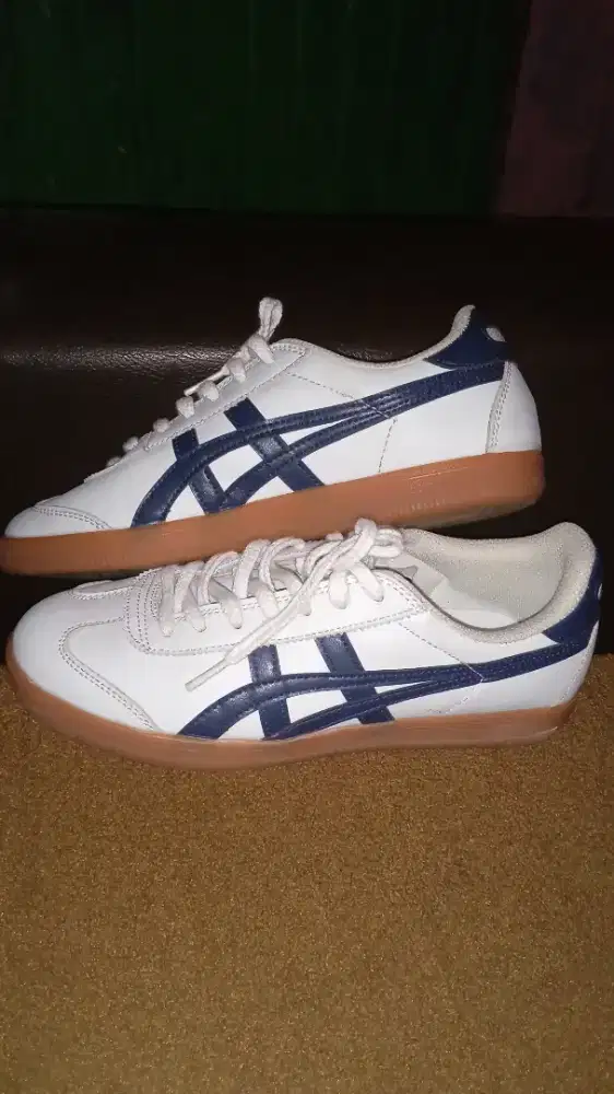 sepatu onitsuka tiger