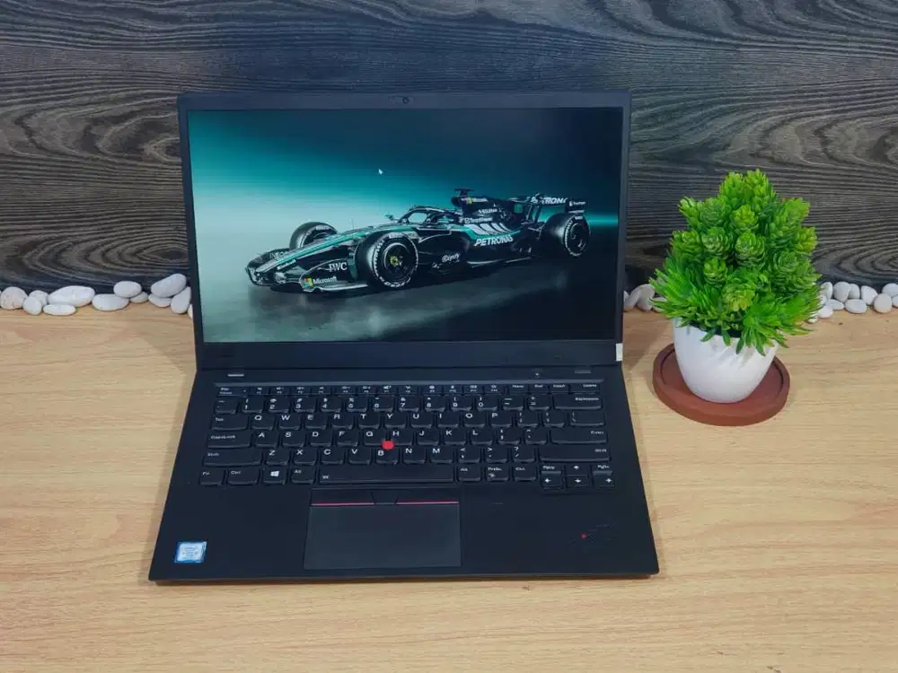 Laptop Super Slim Lenovo Thinkpad X1 Carbon 6th Ci5 GEN8 SSD 256GB