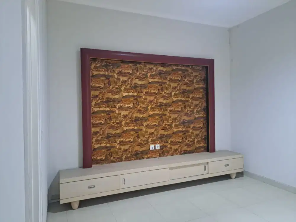 Dijual cepat rumah rapih siap huni di Grand Orchard - Kelapa Gading