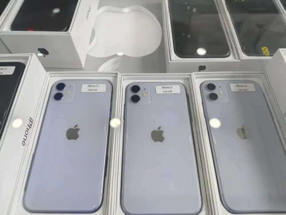 READY IPHONE NYA  BISA KREDT TNP DP SYART KTP 18 MAX 59TH WA JA YAA