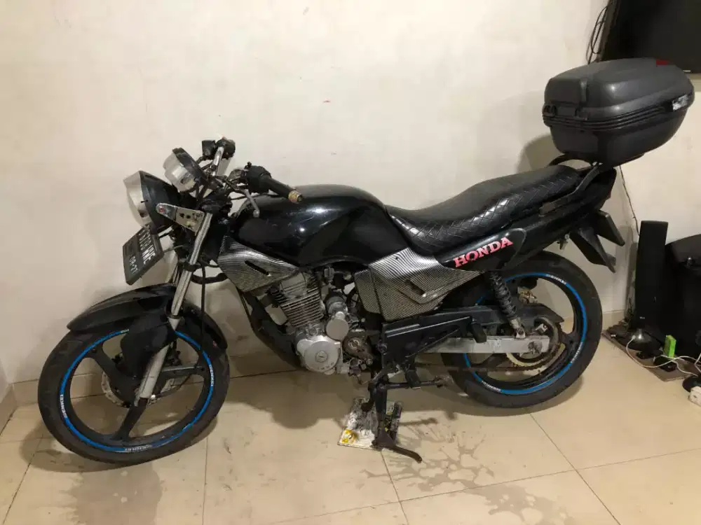 Honda Tiger 2000