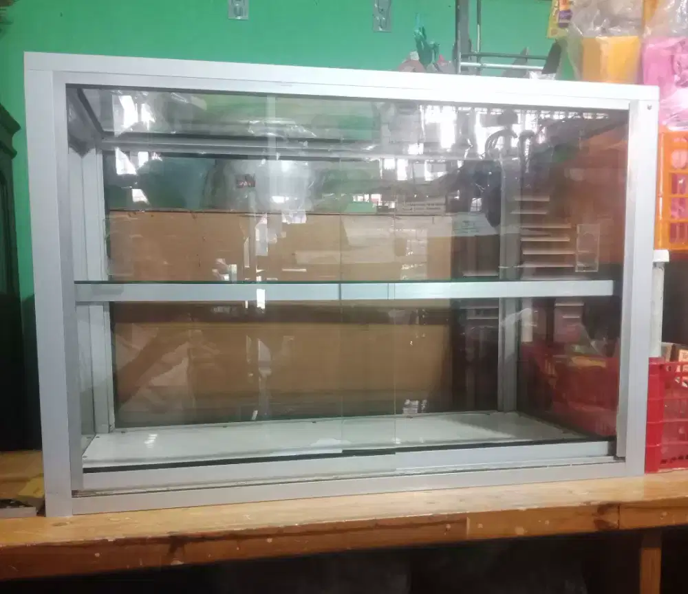 Etalase warteg / makanan
