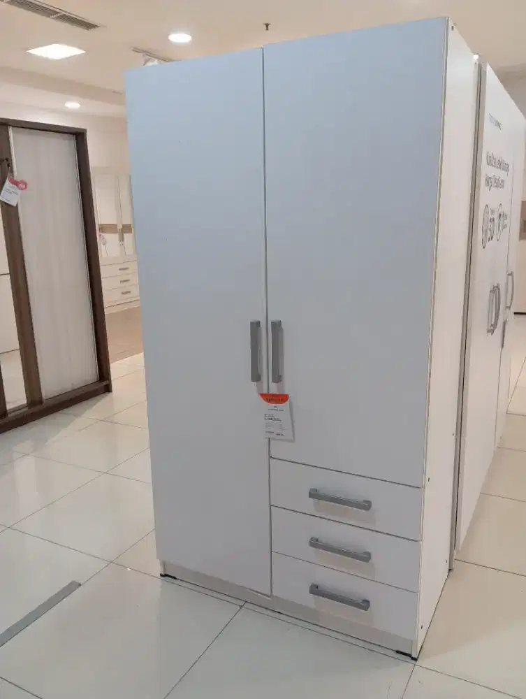 Lemari 2 Pintu PS White