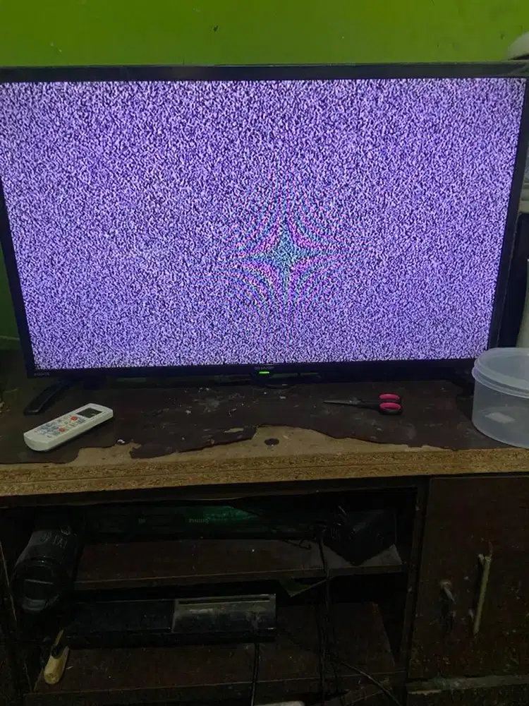 Dijual tv sharp led 32 inch,ps 3 dan hometeater