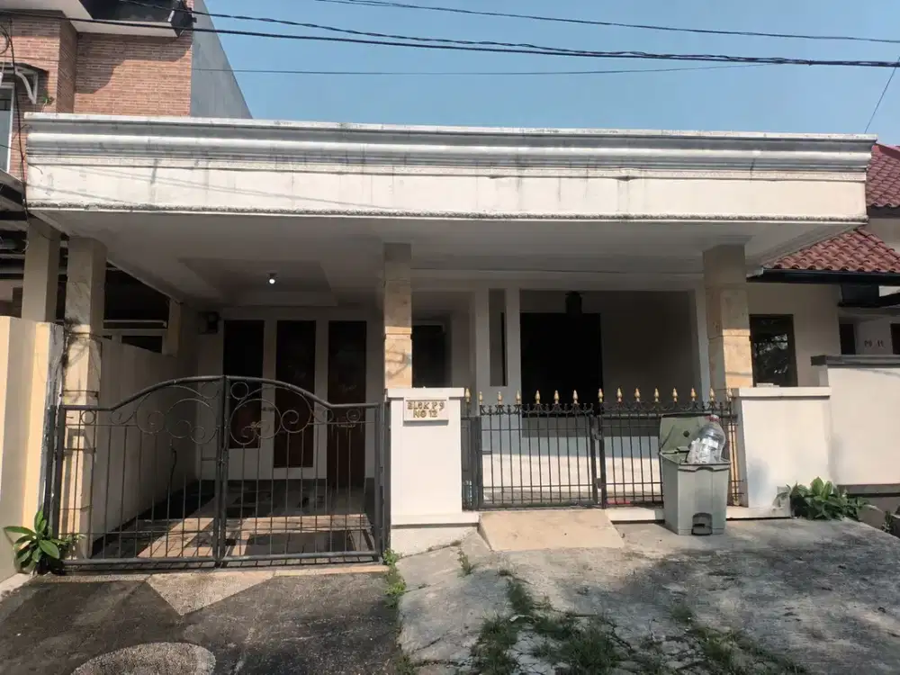 Rumah Dijual di Villa Melati Mas 5 Kamar Tidur sudah Renovasi di Serpong Utara
