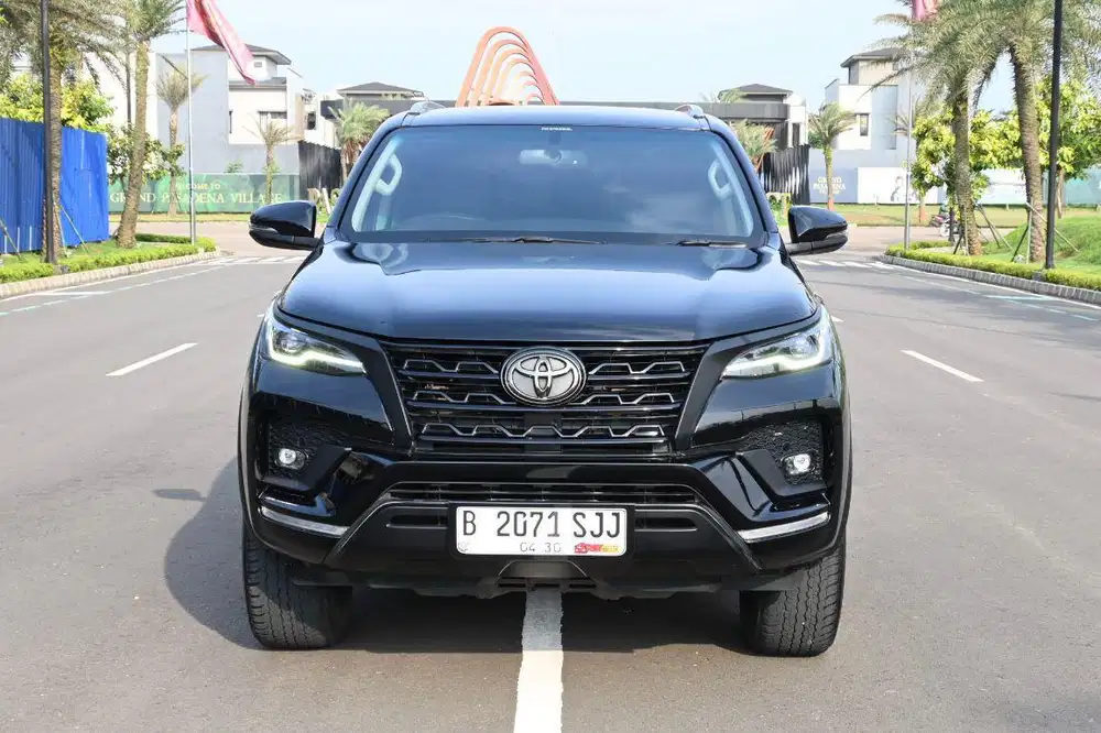 Toyota Fortuner 2.4 G AT 2023 Black