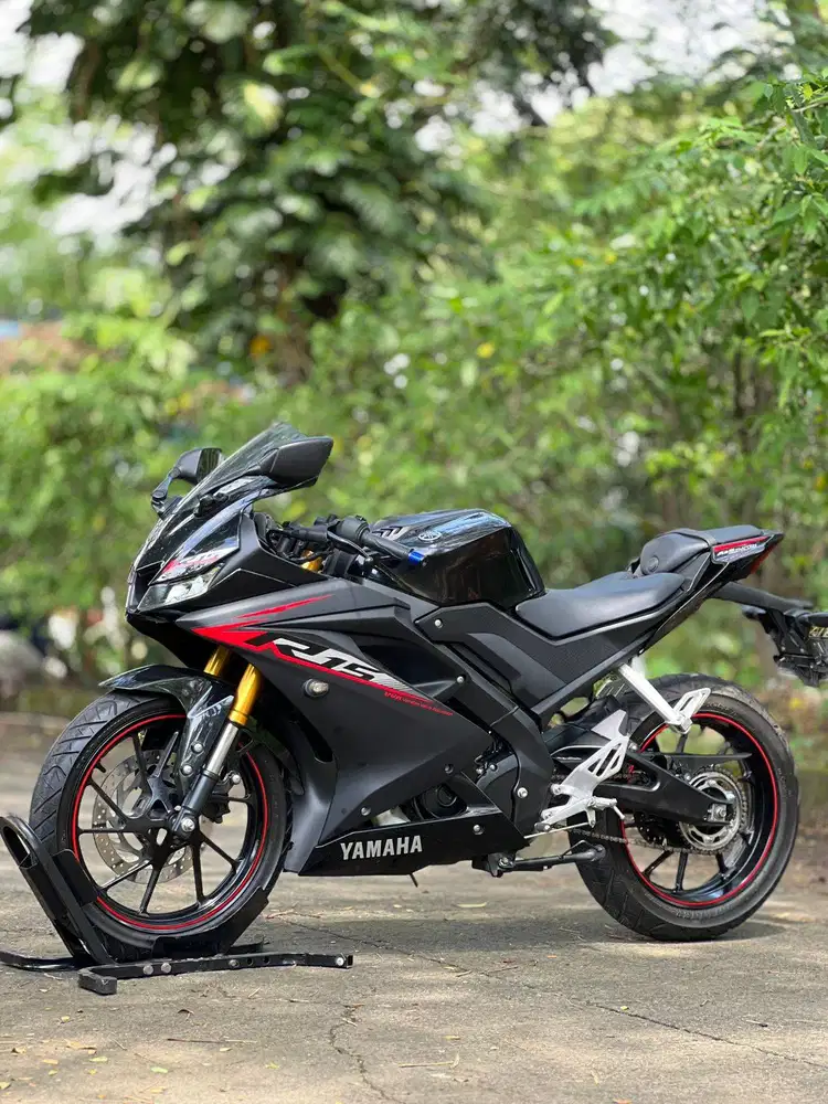YAMAHA YZF R15 V3 HITAM DOFF 2019 KM 8K PAJAK ON RASA BARU