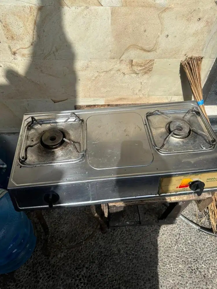 Kompor gas hitaci