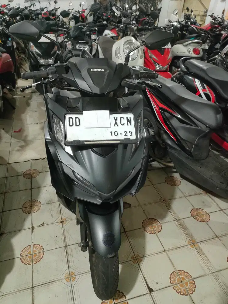 Honda Vario cbs 160cc 2024 hitam