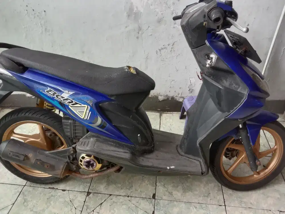 Motor honda beat