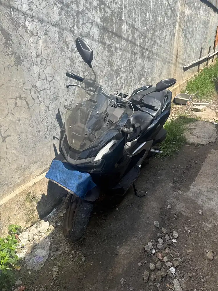 Honda ADV CBS Tahun 2024 (BU)