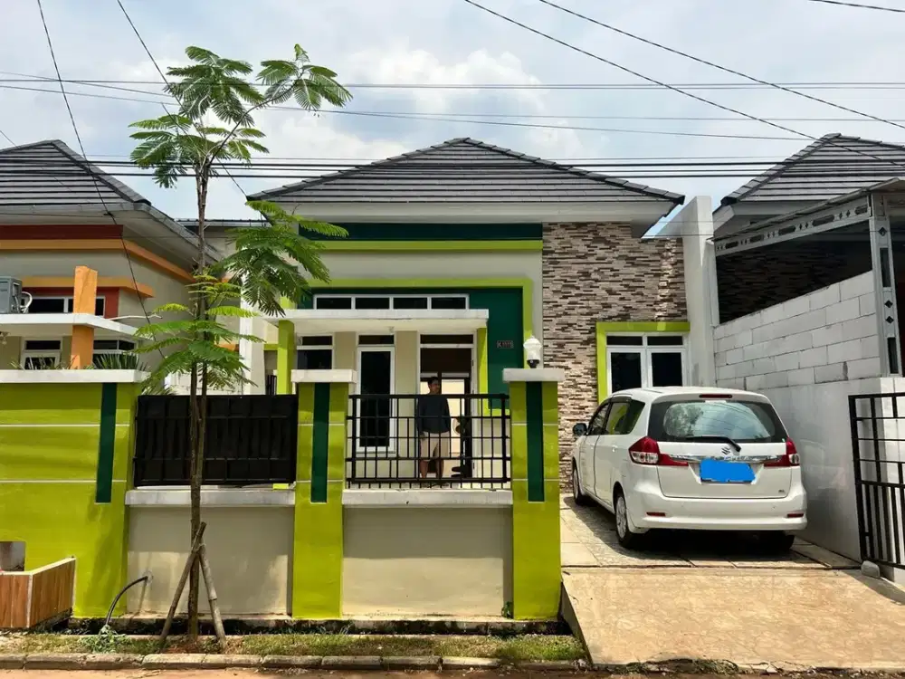 Rumah LT 136 SHM 15 menit ke RS Hermina Mekarsari Dibantu KPR J-41733