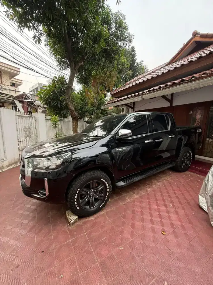 Toyota Hilux G MT 2.4 DC 4×4