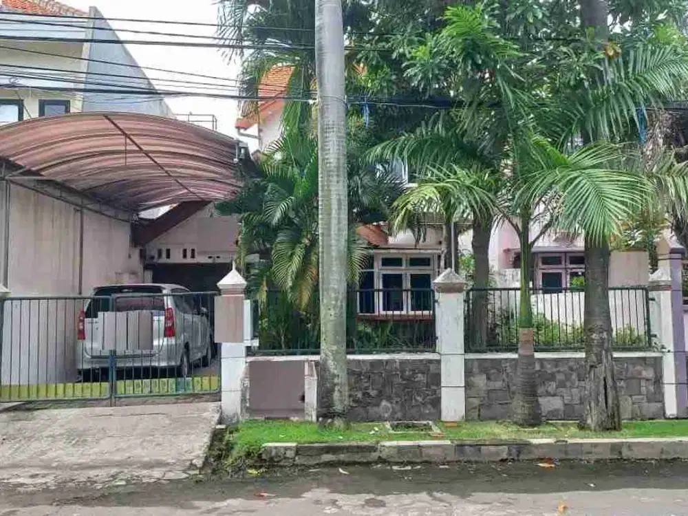 Rumah Nginden Intan Barat Surabaya Murah. RON.A1868