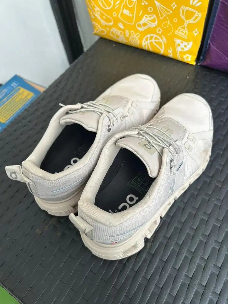 Jual Rugi Sepatu On Cloud Murah Wanita