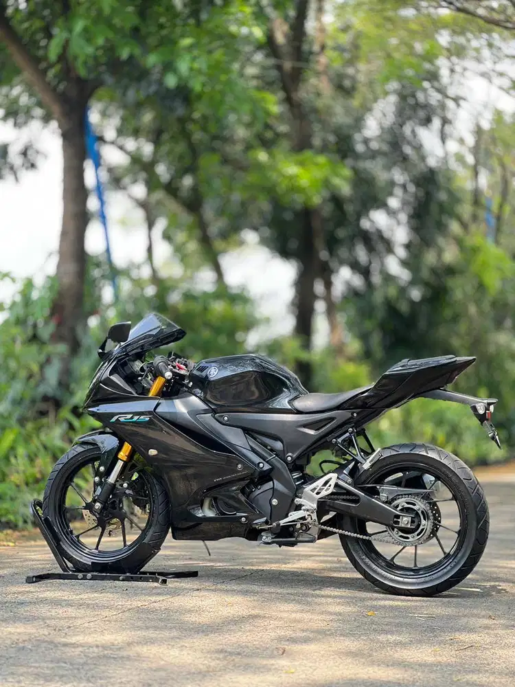 YAMAHA R15 V4 2022 HITAM KM RENDAH PAJAK PANJANG RASA BARU
